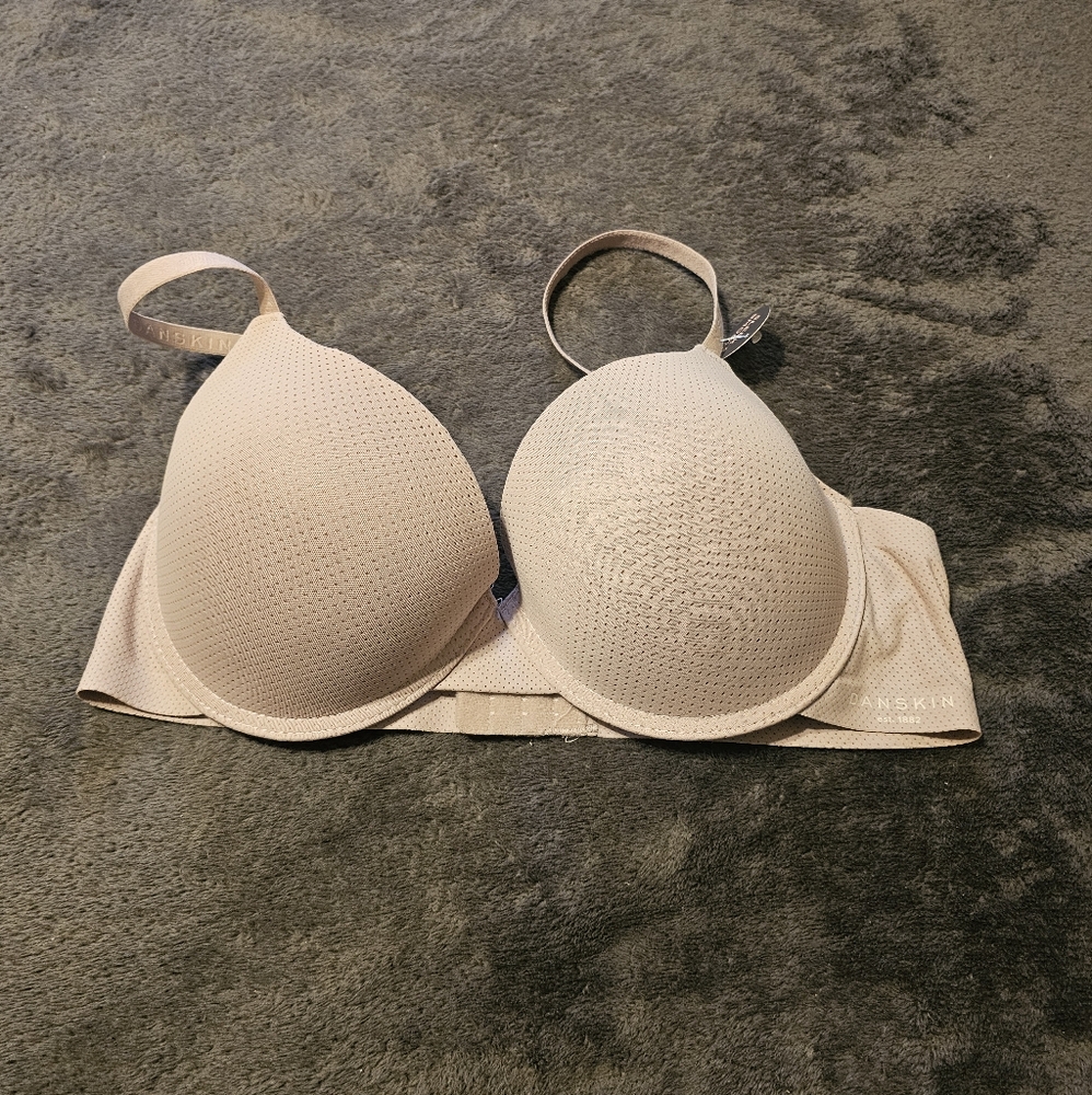 Danskin intimate bra Sz38C